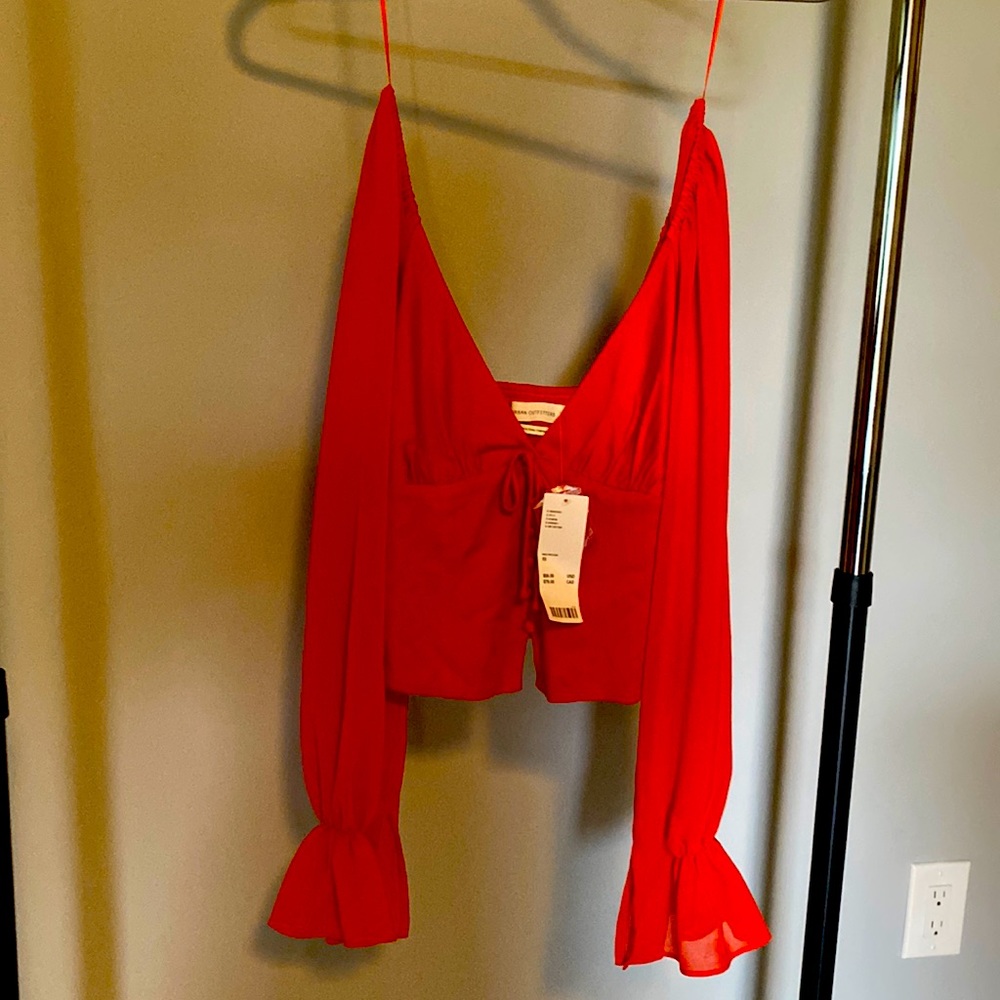Urban Outfitters Croppy blouse